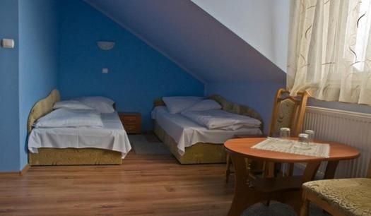 Hotel Czardasz Wrzesnia Ruang foto